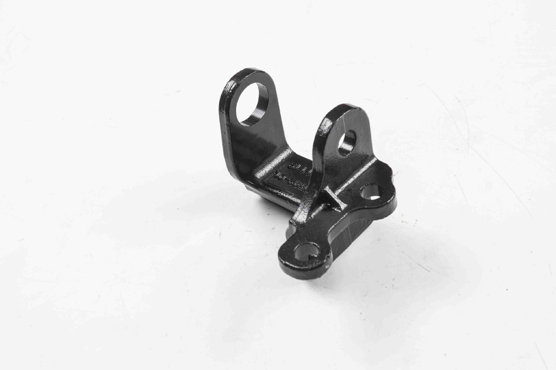 Suspension bracket